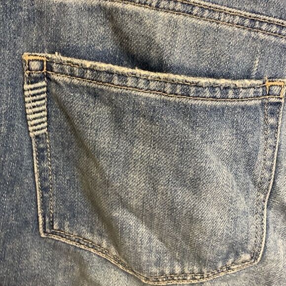 Paige Jimmy Jimmy Medium Wash Mid-Rise Distressed Cuffed Jean Shorts Size 29/US8 - Picture 12 of 15